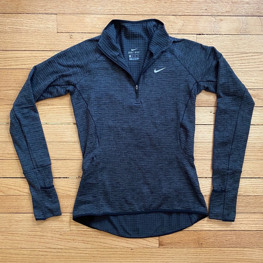 Nike Women’s Running Top
